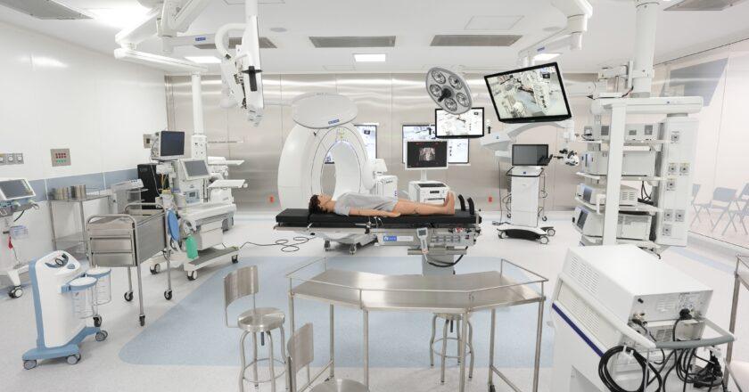 Can a Smart Hybrid Operating Room Enhance Healthcare? A Mexican Public Hospital Tests the Concept