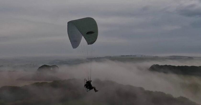 Revolutionary Paraglider Set to Transform Aerial Strike Capabilities for British Forces